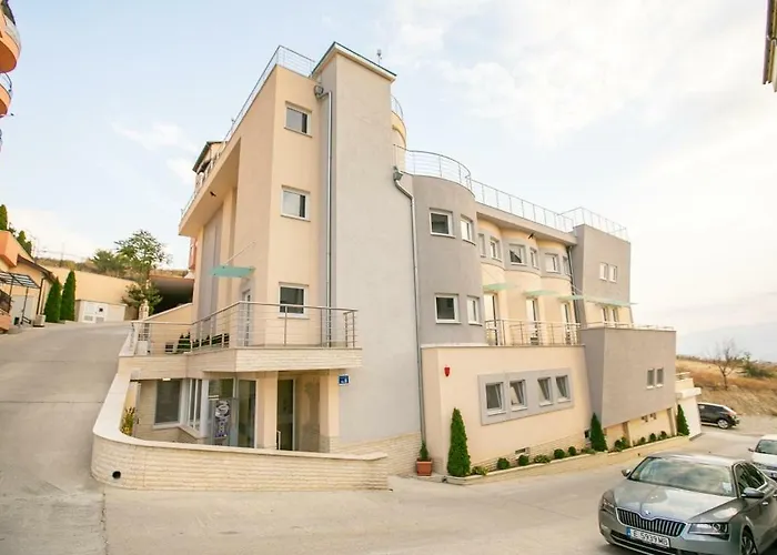 студиа криси * Sandanski